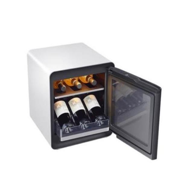 비스포크 큐브 냉장고 코타화이트 25L(투명 도어) + 와인&비어 수납존